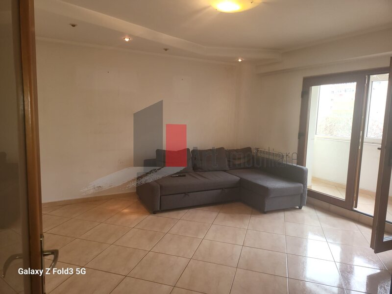 Apartament 3 camere decomandat